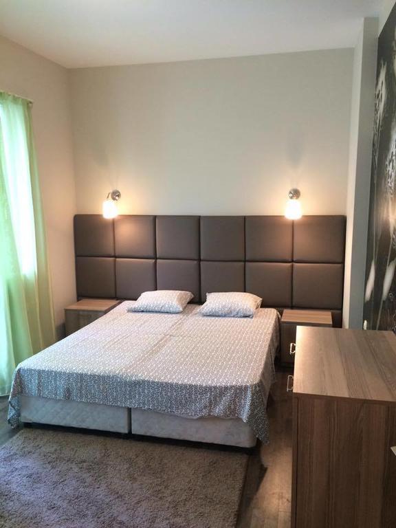 Cosy Center Apartment Várna Kültér fotó