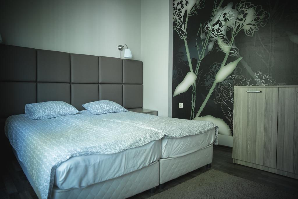 Cosy Center Apartment Várna Kültér fotó